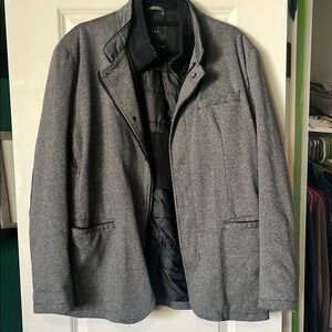 Chic Gray Blazer with Black Inner Layer
